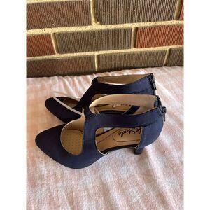 LifeStride Giovanna 2 pumps heels NEW